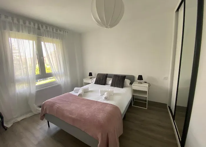 173A Amplio Apartamento Moderno